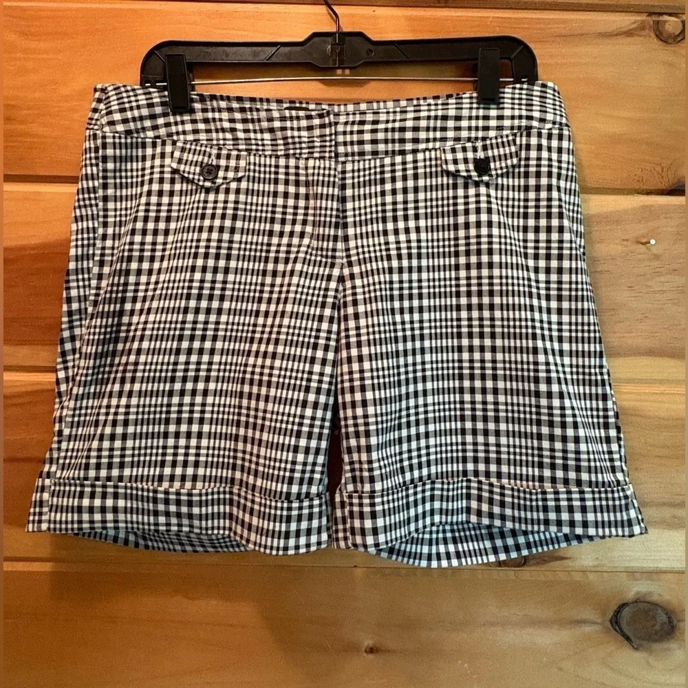 The Limited Black and White Checkered Women's Shorts size 10